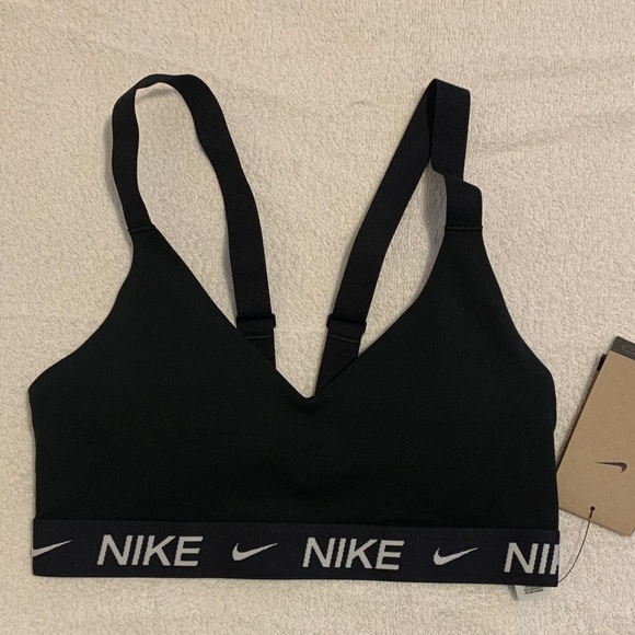 Nike Other - Women’s Nike Indy black sports bra! NWT